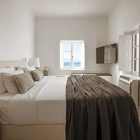 فندق Aqua Luxury By Nomee Hospitality Group 5*