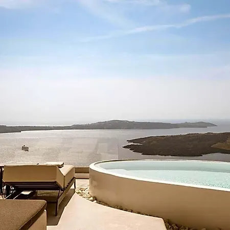 فندق Aqua Luxury By Nomee Hospitality Group 5*